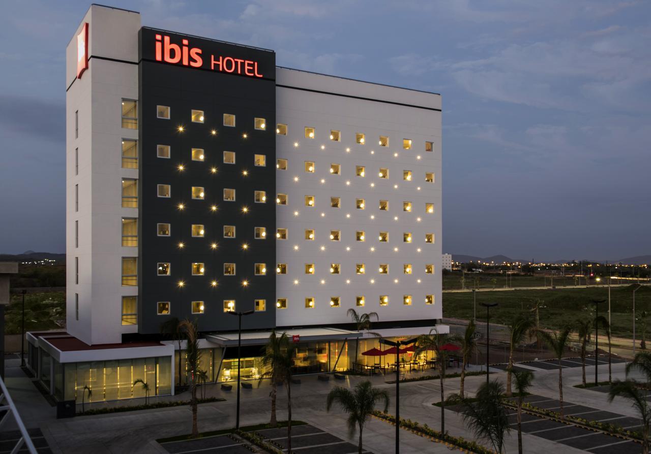 Ibis Mazatlan Marina Hotel Exterior foto